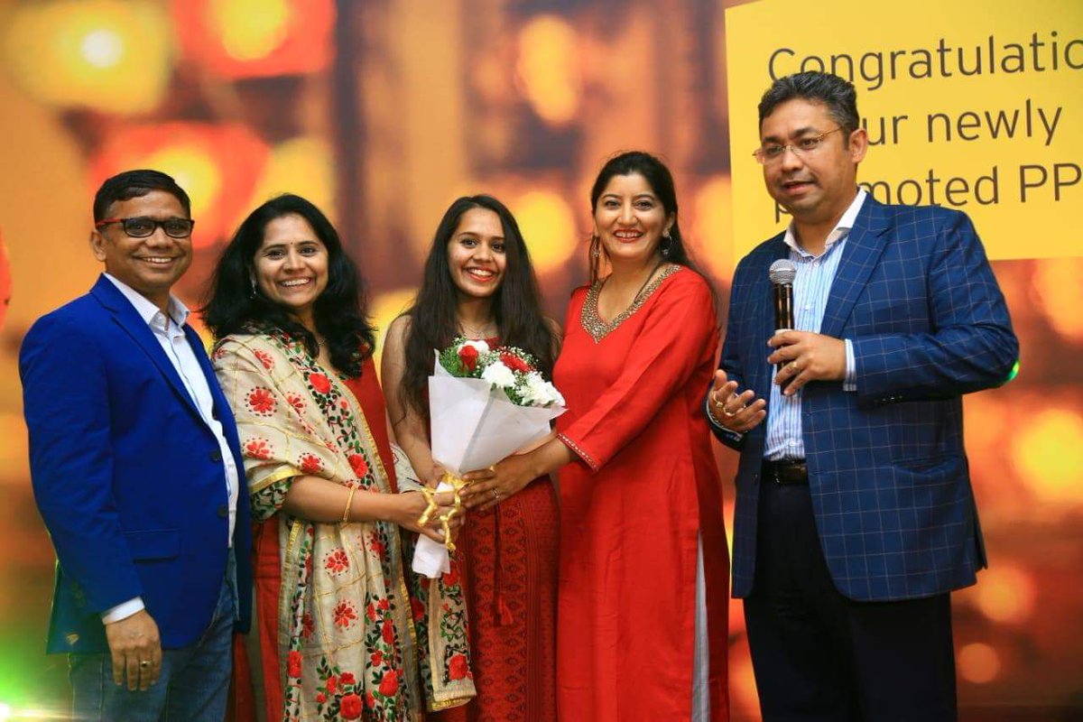 EY_GDSCareers's tweet photo. We, at #EYGDS celebrated the accomplishments of our recently promoted Partners, Principals, Executive Directors and Directors from #GDSTax and more importantly, the rock-solid support of their families that helps them bring their very best to work. 
#GreatPlaceToWork https://t.co/CM7iaqUNrC