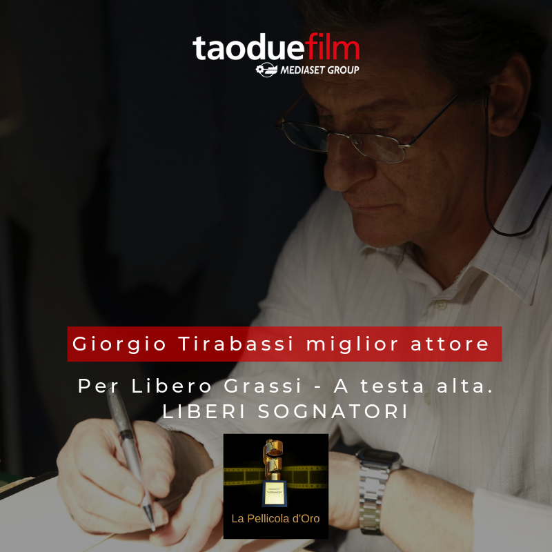 taoduefilm's tweet photo. #Taodue vince 3 premi nella prima edizione de @LaPellicoladOro - Serie TV con @liberisognatori e #Ultimo5.
Miglior attore, miglior operatore di macchina e miglior fonico di presa diretta.
#Liberisognatori #giorgioTirabassi https://t.co/RZwxAOK1ta