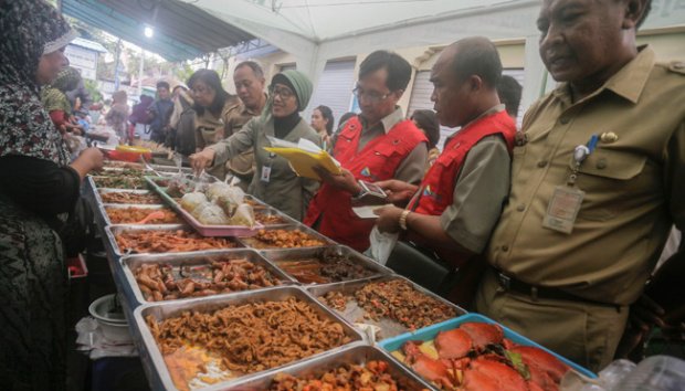 tempo_english's tweet photo. Bali Ranks Fourth in Misuse of Textile Coloring for Foods: BPOM https://t.co/rH7rXeAeZx https://t.co/qXoRENvy1T