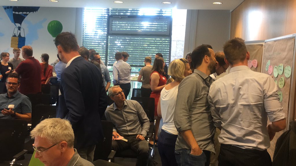 beccslash's tweet photo. Darum geht’s bei dieser Runde der #Zukunftswerkstatt #IT - #MicroServiceArchitekturen #EnterpriseServiceManagement #WhatsApp in der Kundenkommunikation und #agiles Arbeiten in verteilten Teams. 2 Tage #cocreation bei @ruv_de #wiesbaden sind zu Ende #rvit #alternus https://t.co/jllrmYFLe0