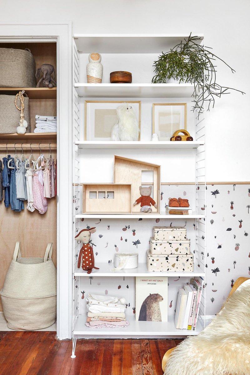 Designer Brooke Slabic takes terrazzo to the tots with a dreamy, desert-inspired nursery for her daughter. Read how she created the unconventional kid's space.

A Nouveau Nursery for Our Designer’s Own Daughter
homepolish.com/mag/a-nouveau-…