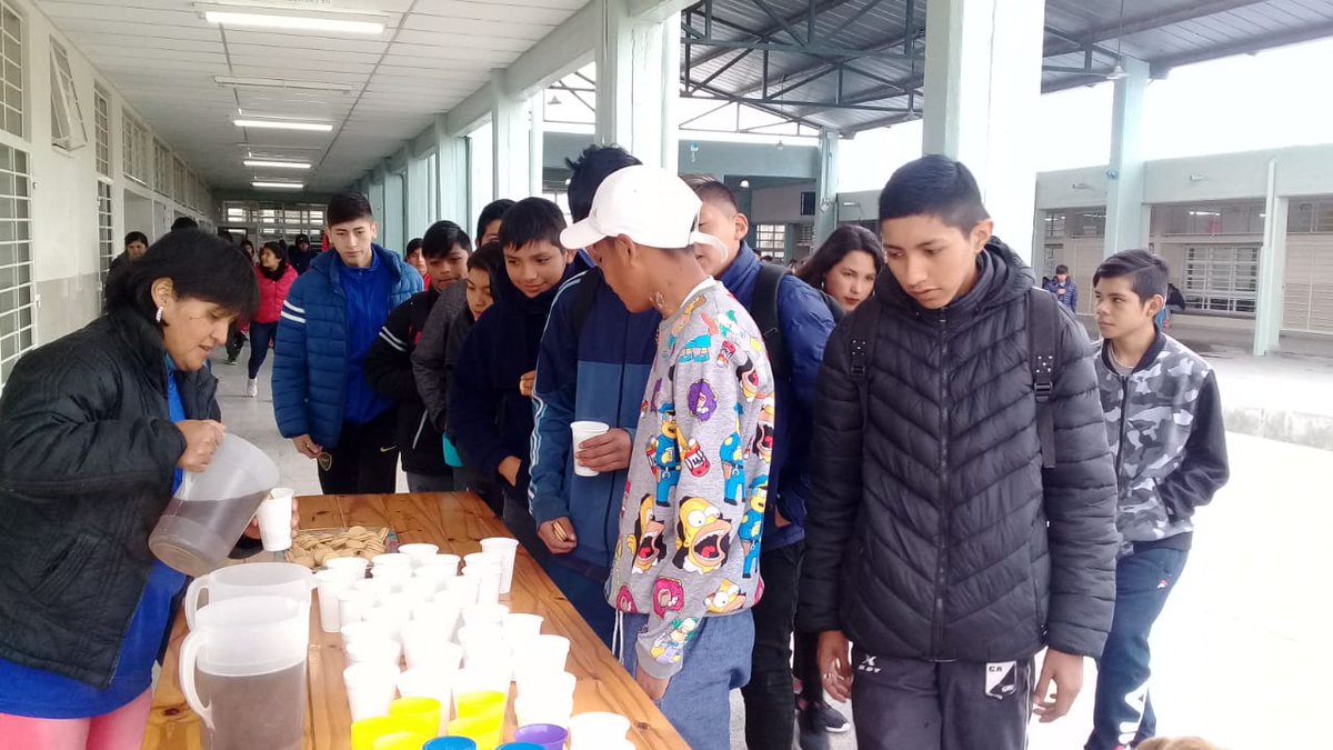artydance23's tweet photo. 📌Clases de apoyo escolar en toda la provincia!
MAESTROS COMUNITRIOS EN ACCIÓN📝
✏️ Preparamos a jóvenes de la secundaria
✏️Apoyo escolar gratuito
✏️Merendamos juntos
✏️La pasamos bien y aprendemos juntos!
@aniberruezo @UrtubeyJM @fguillesaavedra @patriciapinasco @MEducacionSalta https://t.co/Xv41JADra8