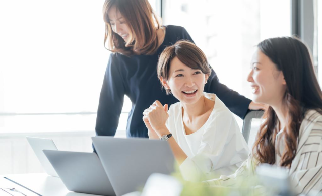 Johnston_BethA's tweet photo. Congratulations to these female-founded companies participating in our #ScaleUpAccelerator &amp; #EmergingHealthTechAccelerator! @HealthyBytesCo @HENOio @TAOConnect @Corstrata @AZZLY_health @20Lighter @AireHealth @chatwithjessie @EvrenTechnolog2 @resilityhealth @RxLive1 #GuideWellNow https://t.co/SPcrKKZrFk