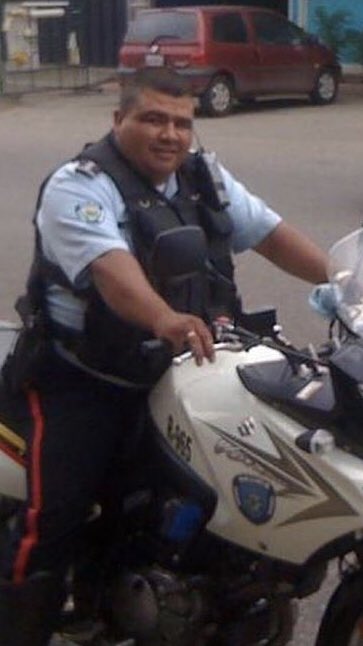 lilianrangel's tweet photo. Henry José Ramirez Hernandez  disparó a quemarropa y en el rostro al joven Rufo Velandria de 16 años dejándole ciego
 #SanCristobal #Táchira https://t.co/xhlApihxNv