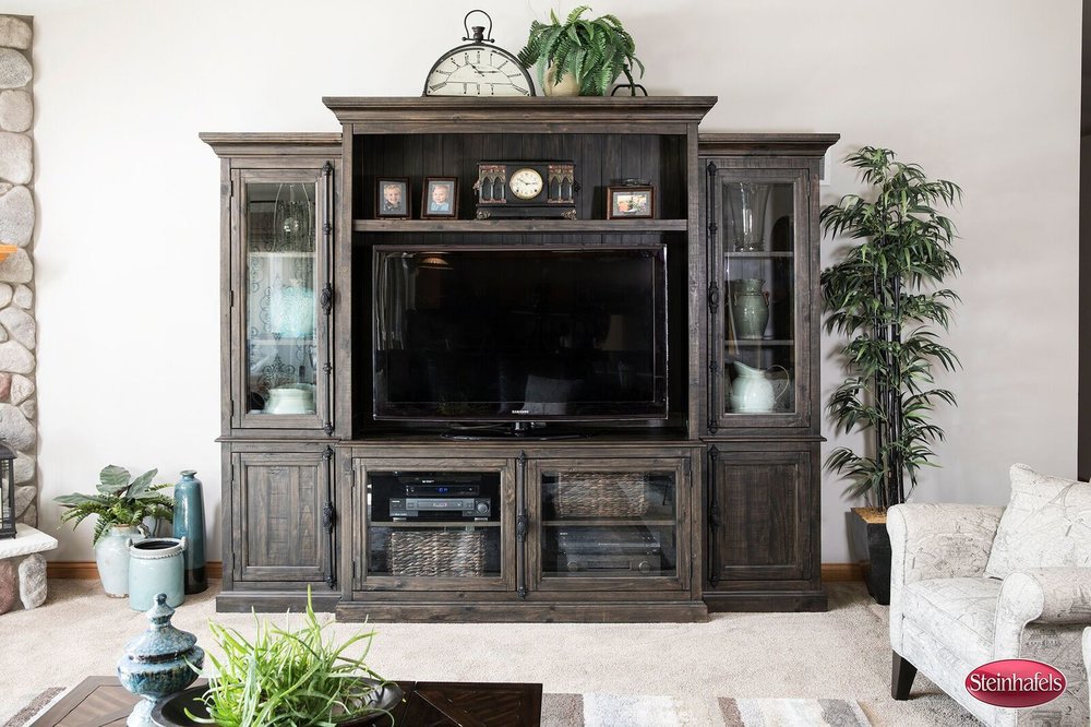 Steinhafels's tweet photo. For this week’s #DecoratingSolutions Tip of the Week 💡 we look at ways to make your space stand out with THIS! 👍
📲 https://t.co/cp36C6a3fC
#TuesdayMotivation #TipTuesday #DesignTips #Steinhafels https://t.co/95LqjFf1B2