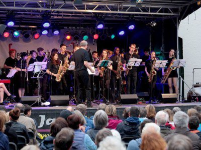 jazz_leeds's tweet photo. Pleased to welcome @ArtFormsLeeds favourite jazz group the Leeds Youth Jazz Rock Orchestra to play at this year's Jazz Leeds Festival on Sat afternoon 20 July 12 midday @wardrobeleeds-  part of our Community Bands afternoon with six Leeds bands 12-6pm - free! @LYJRO @_musicleeds https://t.co/5mZUBP1d6R