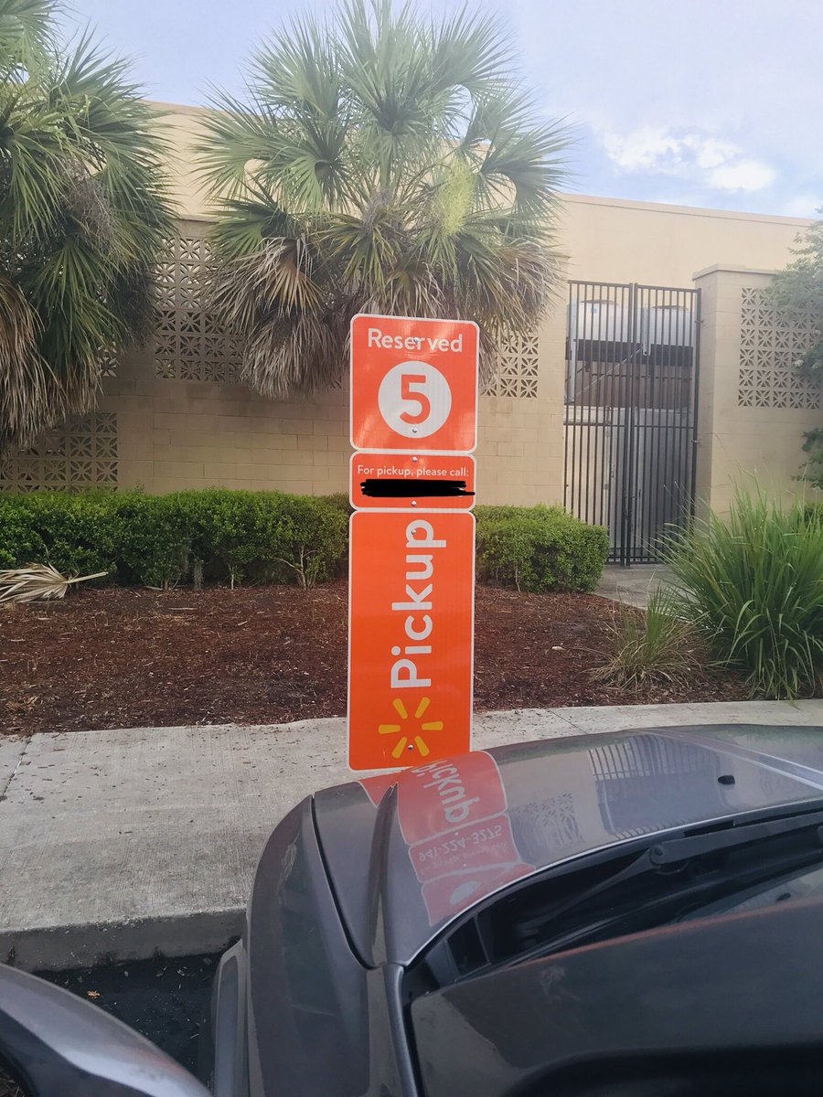Simply_AmberG's tweet photo. How to make the most out of your Walmart Grocery PickUp! Tips and tricks to succeed at Grocery PickUp. 

#walmart #walmartgrocerypickup #grocery #food #shop #food #blog #tipsandtricks #hacks https://t.co/i9YPk6rRNp