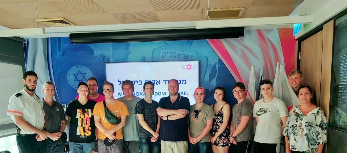 Ostrov_A's tweet photo. Thank you @Mdais for helping guide on behalf of @israelicongress our Norwegian friends from @miffno, to show them some of your amazing latest technology and innovation in helping save lives! 🚑 👨🏽‍⚕️ 🇮🇱 🇳🇴 https://t.co/tNmQhAmRt5