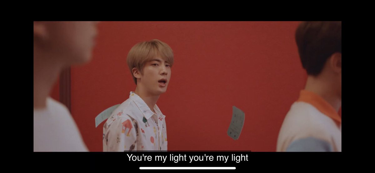 Gigihynh's tweet photo. BTS 'Lights' Official MV https://t.co/3opeVatmHa   @youaremylightJin #BTSJIN   #alwaysshineintomyheart @BTS_twt https://t.co/Pn6nuoPjTu