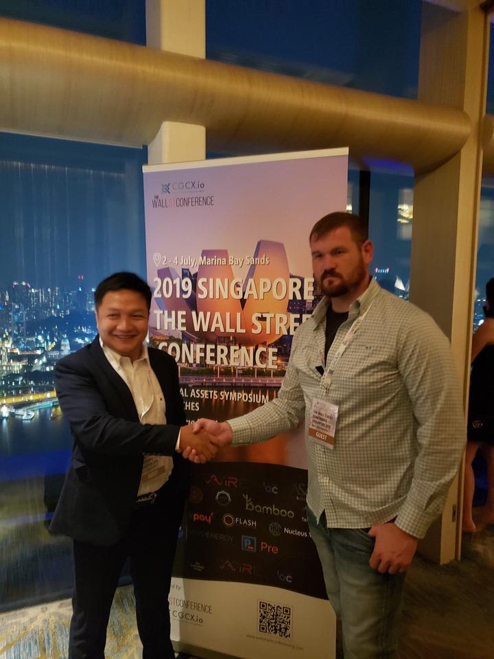 bcnex_net's tweet image. 🌏 Bcnex CEO and CFO is at 2019 Singapore The Wall Street Conference 
🌏 What are they preparing for? 🤔
#Bcnex $Bcnex Bcnex #WallStreet