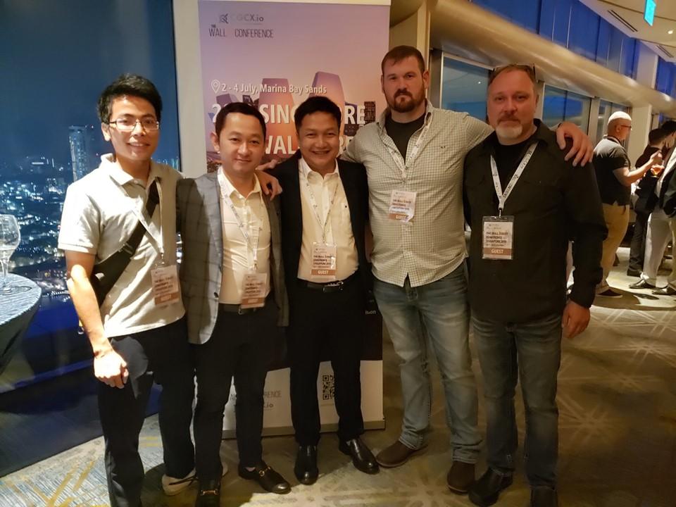bcnex_net's tweet image. 🌏 Bcnex CEO and CFO is at 2019 Singapore The Wall Street Conference 
🌏 What are they preparing for? 🤔
#Bcnex $Bcnex Bcnex #WallStreet