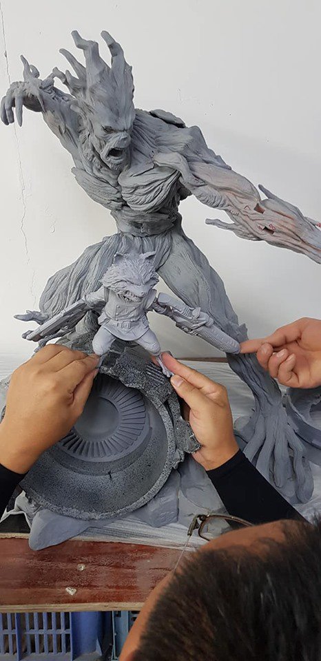 GHeroesEurope's tweet photo. Update on the coming XM Rocket &amp; Groot 1/4 statue from XM Studios posted by Ang Seng. "We are giving another alternate placement to display rocket ... for  those without height in their display cardboard will be happy....", Ang Seng. 

#XMStudios #XMStudiosGH #Marvel #RocketGroot https://t.co/0SddyzFiS0