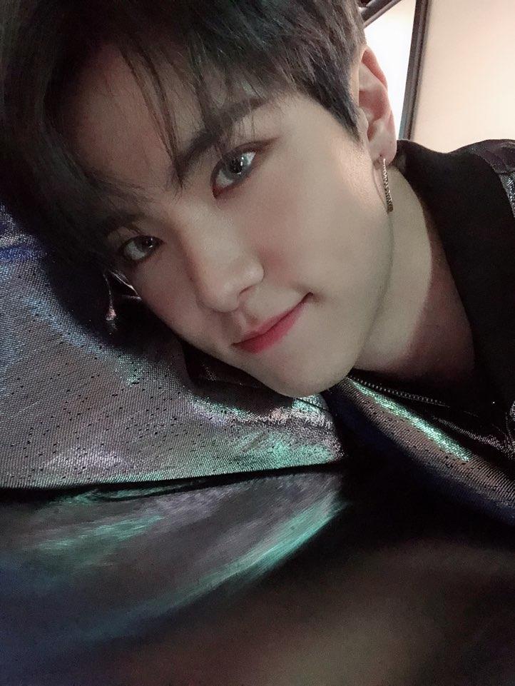 X0_0D's tweet photo. 190703 동한아 22번째 생일 축하해
🎈🎈🎈🎈🎈🎈🎈🎈🎈🎈🎈🎈
🧨🧨🧨🧨🧨🧨🧨🧨🧨🧨🧨🧨
#김동한 #KIMDONGHAN #HAPPY_DONGHAN_DAY
#동한생일_추카포카쓰리카 https://t.co/GrPJj8UaMI