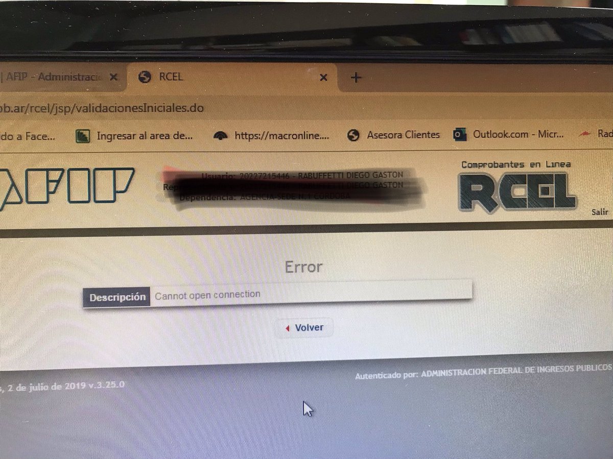 marviv9's tweet photo. @AFIPcomunica despues no digan que lis contribuyentes evaden. Comprobantes en línea desde ayer así. La App tb! #erroresAfip #ContadoresAUTOCONVOCADOS #ContadoresDecimosBasta #contadorestecontamos y no me pidas pantallas, ahí la tenes! https://t.co/4DlQ4XifMJ