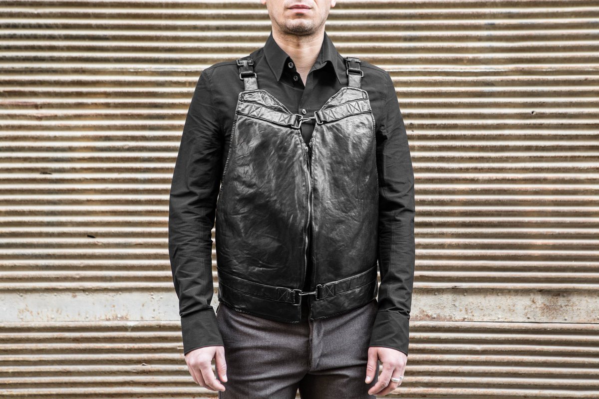 NEW ONLINE EXHIBITION: "A Cloud Passing Over Cairo"⁠⠀
@theofficegallery⁠ Link in bio!
⁠⠀
COLLECTOR⁠⠀
Anastasios A. Gkekas⁠⠀
⁠⠀
LOCATION⁠⠀
Nicosia, Cyprus⁠⠀

independent-collectors.com/collections/a-…