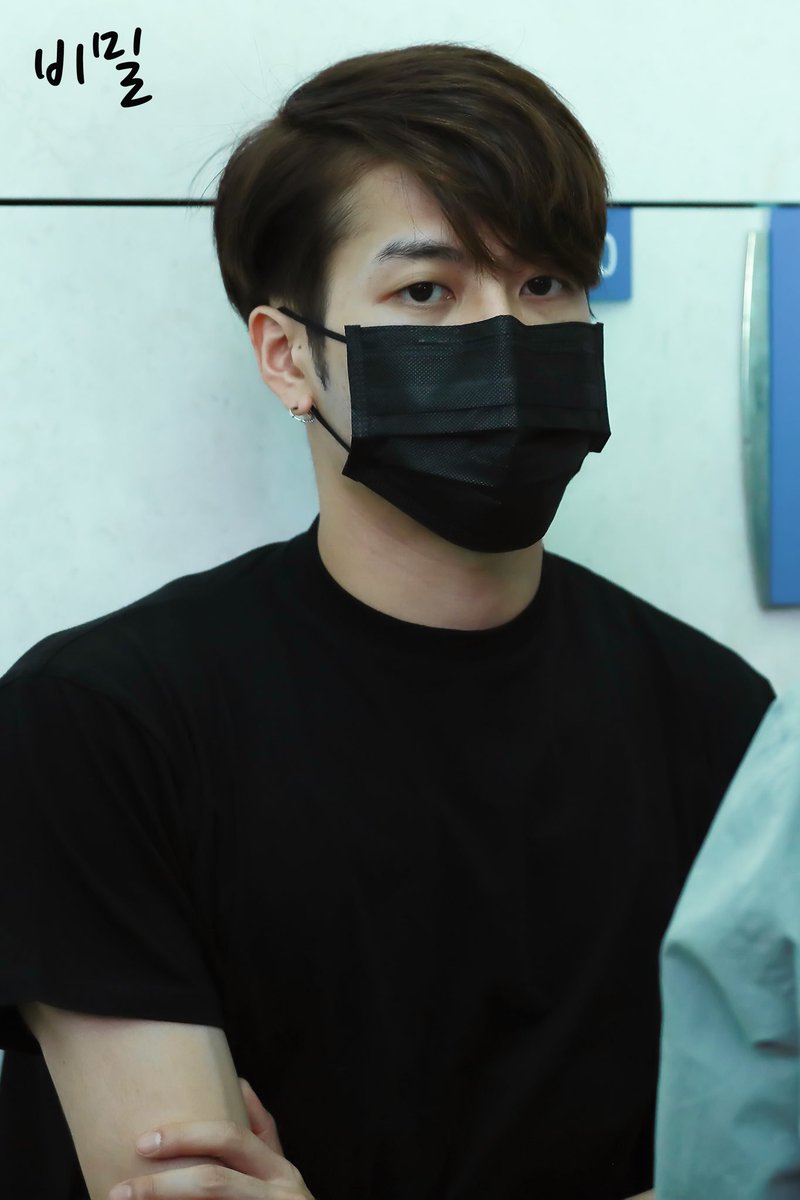 190624 어깨깡패 👉🏻  <a href="/JacksonWang852/">Jackson Wang</a>  

#갓세븐  #잭슨 #王嘉爾
#GOT7  #JACKSONWANG
#GOT7_ECLIPSE #GOT7WORLDTOUR 
#GOT7_KEEPSPINNING  #GOT7_SPINNINGTOP  #GOT7_BETWEEN_SECURITY_AND_INSECURITY