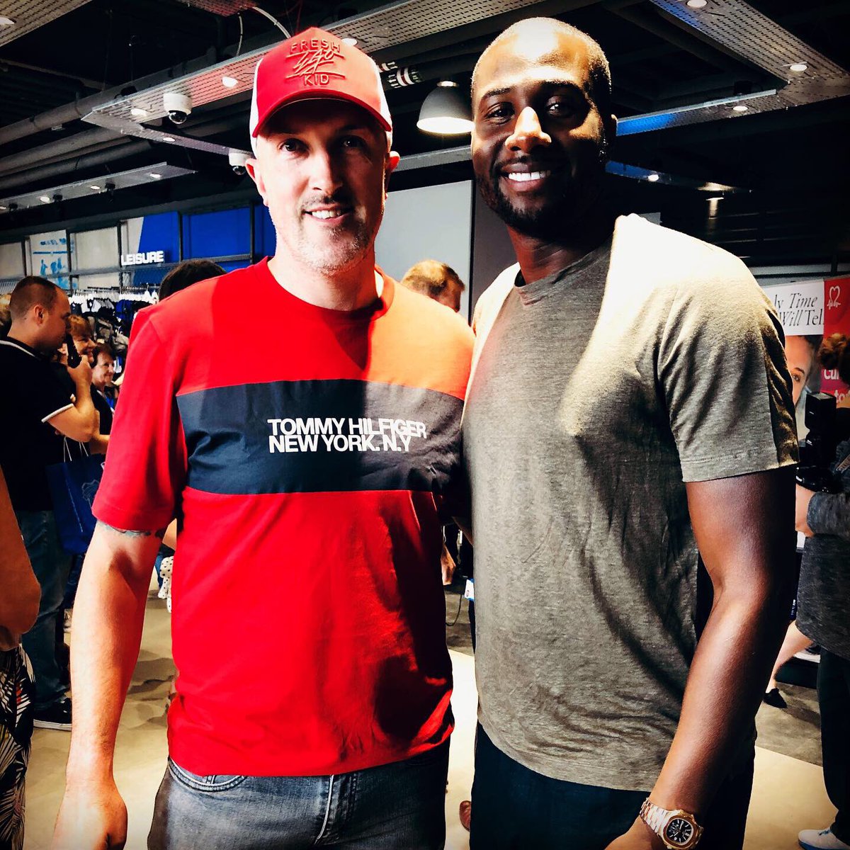 Went to the book launch of <a href="/OnlyTimeBook/">Only Time Will Tell: A Father's Journey</a> today @ the CCS today. Len Nokes has written such a heart wrenching story about the passing of his daughter. Read the book from start to finish. Really emotional read and as a dad can’t imagine what he went through. <a href="/TheBHF/">British Heart Foundation</a> <a href="/CardiffCityFC/">Cardiff City FC</a>