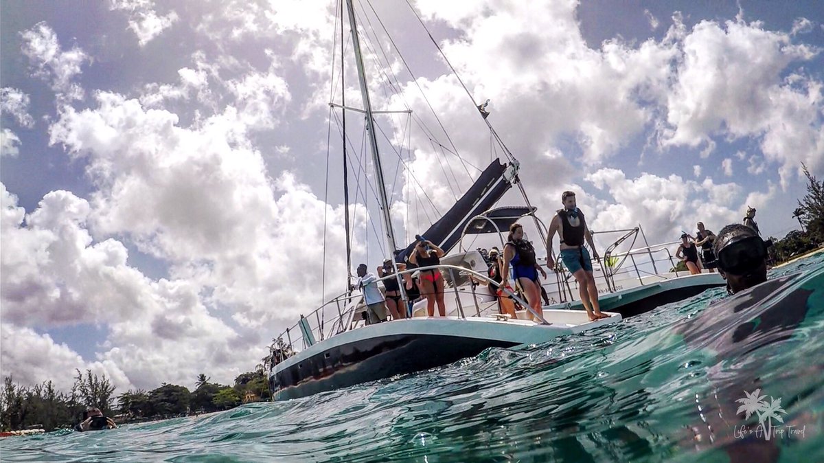 LifesATripTravl's tweet photo. Ready, Set... Jump!!! 🏊♀️⛵️🌊 #LifesATripTravel #TravelTuesday #Barbados #SandalsBarbados #CoolRunnings #Vacation #Caribbean #CaribbeanGirl #GoPro #GoProTravel #GoProBarbados #GoProPhotography_ #BeachVibes #WorldTraveler #Ocean #Beach #JetSetter #Travel #Traveler #Traveling https://t.co/e18ymIAXN5