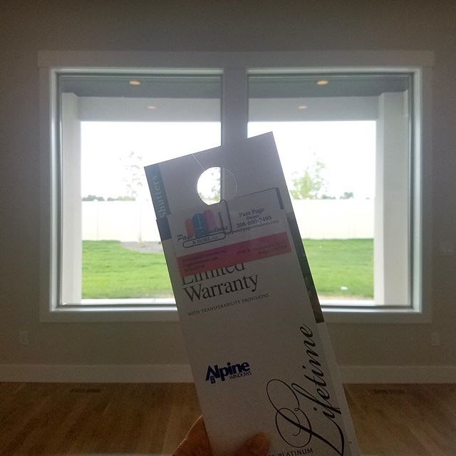 PagesWindows's tweet image. I love it when windows operate properly don’t you? 
#pageswindows #vinylwindows #newconstruction #buildidaho #boisebusiness ift.tt/2KTqnHS