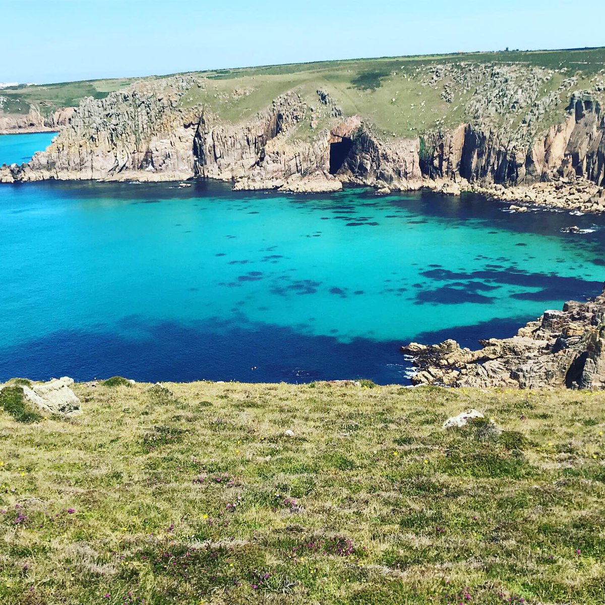 Amazing walk #porthgwarra #landsend #stunning #lovecornwall