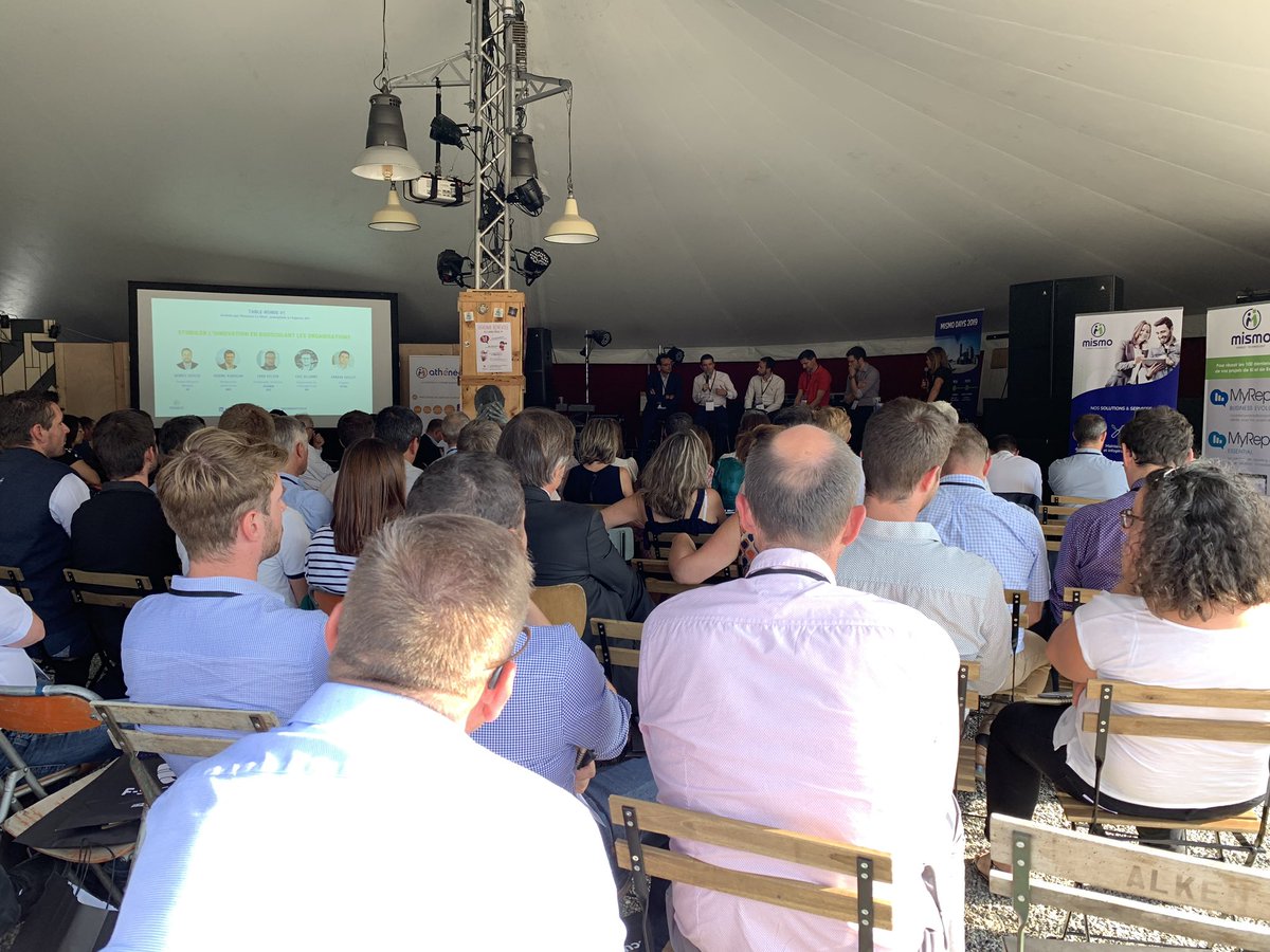 Mismocommunity's tweet photo. Lancement de la première table ronde avec Benoît Seyeux (@HP_France), Jérôme Riboulon (@HPE_FR), Yann Keloud, @ede_vif, @Arnaudguillet44 et animée par Florence Le Nevé sur le thème de l’#innovation !

#MismoDays2019 https://t.co/R3g1M1nAIk