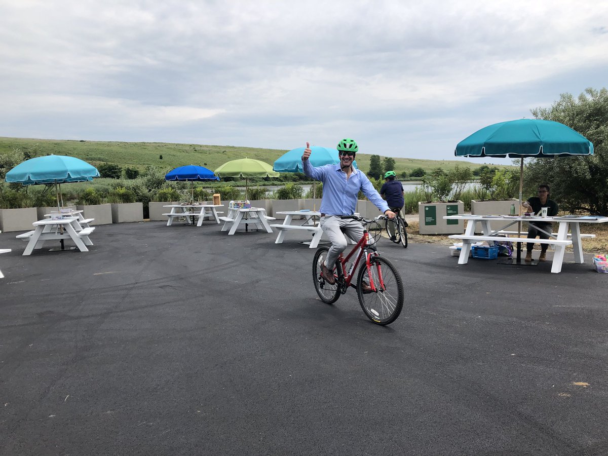 bikenewyork's tweet image. Look who just had to test out the new #BikeLibrary at #ShirleyChisholm State Park! The park is now open to the public and everyone is welcome to check out a bike, ride the trails, and enjoy the views of #JamaicaBay!