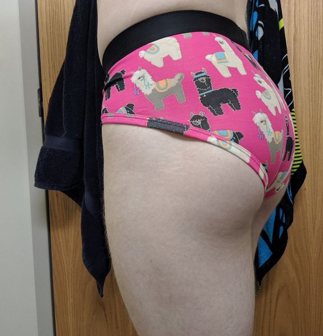 #gay #gaykink #gaykinky #sissy #sissyfag #fagpussy #cumdump #smooth #ass #bottom #boypussy #undies #underwear