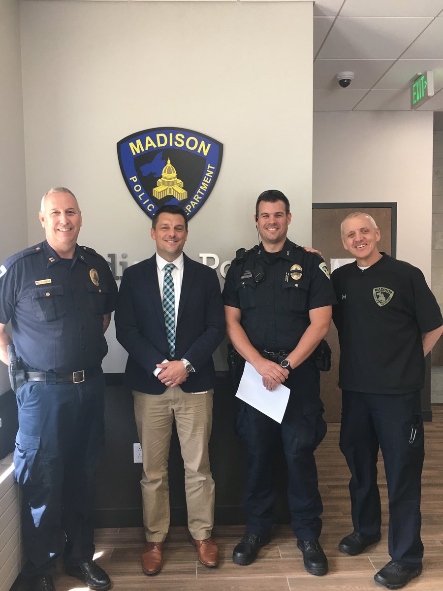 Madison Police Auf Twitter Why We Love Our Cops Today Dr