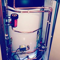 London_HeatLtd's tweet image. 🔥🔥🔥#regulations #plumbing  #heatingproblems #heatingsolution #plumbingheating #boilerroom  #plumber  #hotwater #engineering #heatingsystem #home #online #gassafe #gas #housing #plumber #plumbinglife #plumbproud #gassaferegister #gassaferegistered #gasengineer #trade  #office