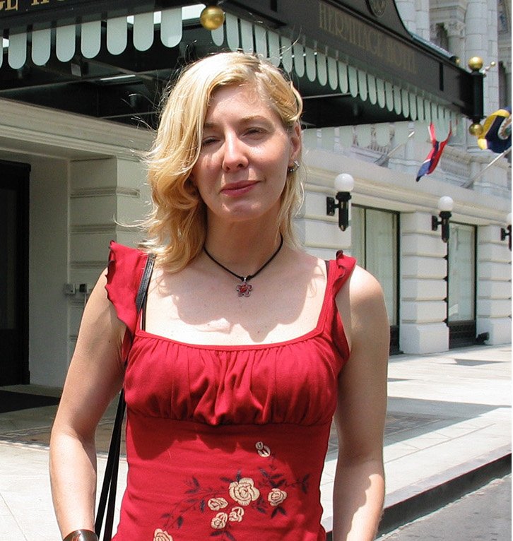 "In my world, women are both heroines and antiheroes all deliciously wrapped up into wonderfully complicated human beings."Check out my latest article "Express Yourself" on being a woman and expressing #confidence findyourpleasure.com/learning-to-fe…