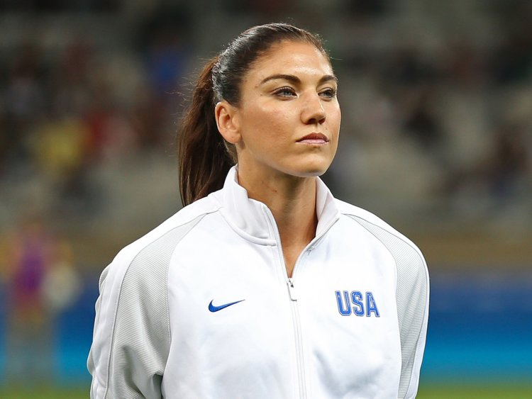 AlThompson65's tweet photo. Let's goooooooooooooo #USA #USAvENG #USWNT 
Bring it home Alex Morgan!! #EqualPay #GoAlexGo https://t.co/nRaNqA6epc