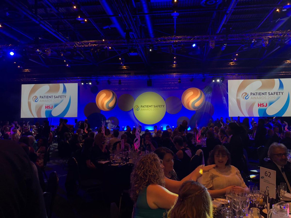 JamesPrattACP's tweet photo. Pleased to be with the @NUHDREEAM team at the #HSJPatientSafety awards for our foundation nurse project. Invest educate and retain @TeamNUH @NUHMedicine @teamEDnuh https://t.co/dK5IOQ9zIh