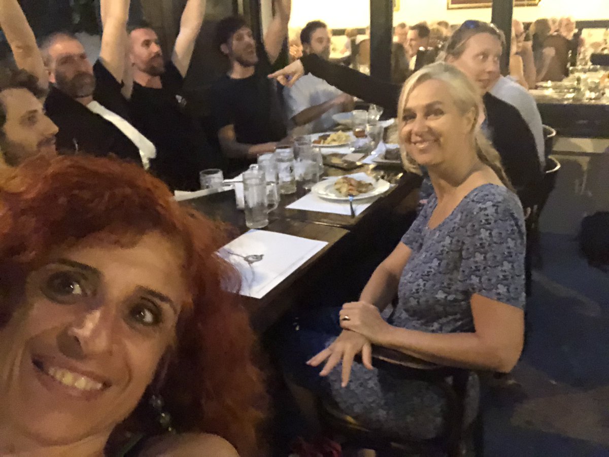BekliogluMeryem's tweet image. Great night out with Gleon crowd .. cheers 🥂