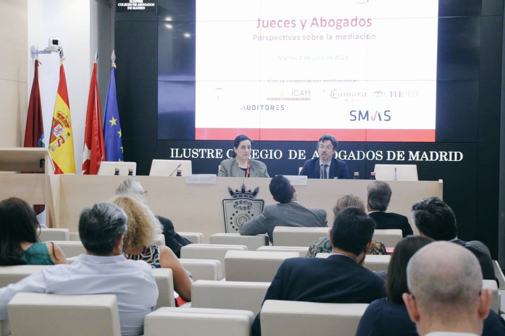 justiciagob's tweet photo. El secretario general técnico de @justiciagob, José Amérigo, ha clausurado la jornada 'Jueces y abogados: perspectivas sobre #mediación', organizada por @MediacionICAM y @CEA_Arbitraje

#MediaICAM https://t.co/AdEKIvv3ML