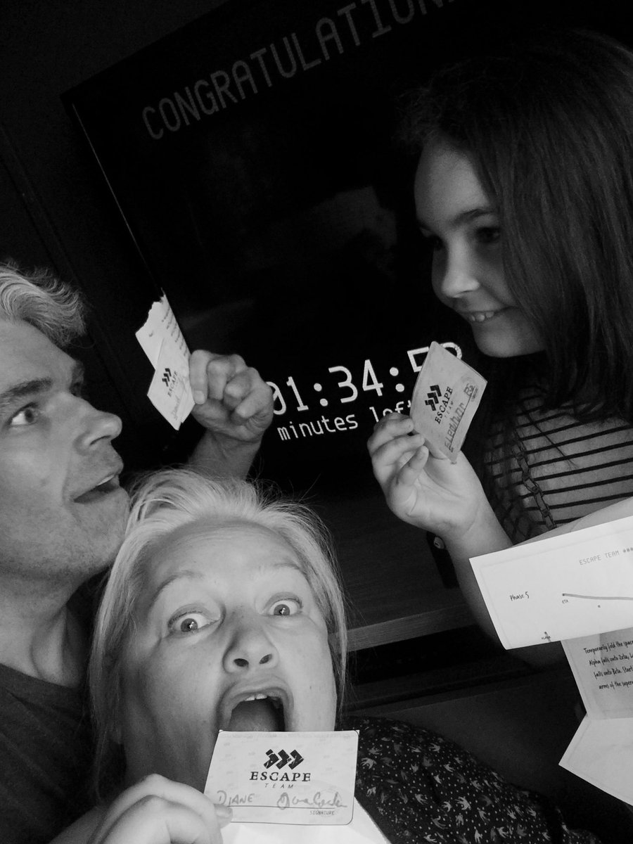 machroi's tweet photo. So. Much. Fun. We completed our first #escapeteam https://t.co/QcOJOIMxim iPhone app mission successfully! Can’t wait to try the rest (Miss 7 was the best player.) https://t.co/VUB43pOTnS