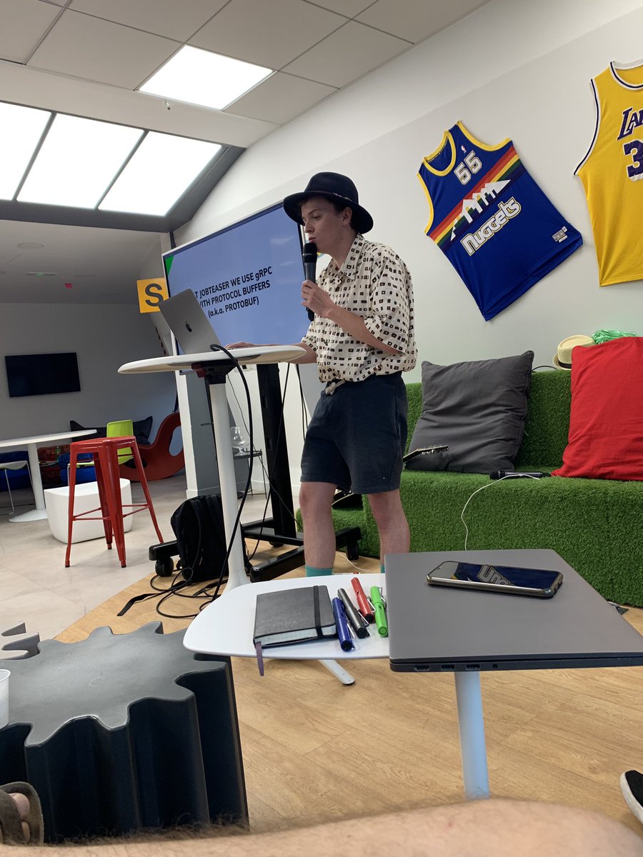 parisrb's tweet image. Chez @JobTeaserTech ils utilisent protobuf. Très intéressant ! Merci pour cette présentation par @gearnode ! Super prés à @parisrb