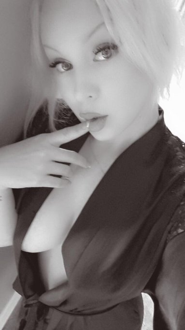 #snapchatselfie #snapshot     @Ashlee_marie92  Snapchat @ashlee9296 https://t.co/JPR351NyHy<a href="/tag/snapchatselfie"class="tags">#snapchatselfie</a><a href="/tag/snapshot"class="tags">#snapshot</a><a class="tags" target="_blank" title="On Twitter" href="/?out=eyJ0eXAiOiJKV1QiLCJhbGciOiJIUzUxMiJ9.eyJpYXQiOjE3MjIyNDMxODEsImlzcyI6InR3cG9ybnN0YXJzLmNvbSIsIm5iZiI6MTcyMjI0MzE4MSwiZXhwIjoxNzUzNzc5MTgxLCJyZWRpcmVjdF91cmwiOiJodHRwczovL3R3aXR0ZXIuY29tL0FzaGxlZV9tYXJpZTkyIn0.RB0-jcgfpsue5Tsgl6EotWVEL7mc0RLnid7x-Tc-vZW1at6oEWRyA0KYCTOdbDSckIoaRWfoVyx4FWPIGt1EyQ">@Ashlee_marie92</a>