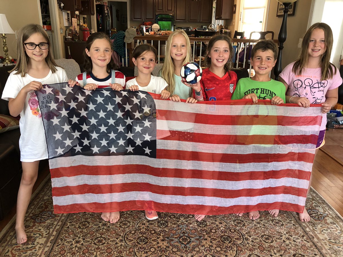 stephfultz's tweet image. Go team USA! The next generation is watching! @USWNT #USAvENG #WorldCup19 #USWNT