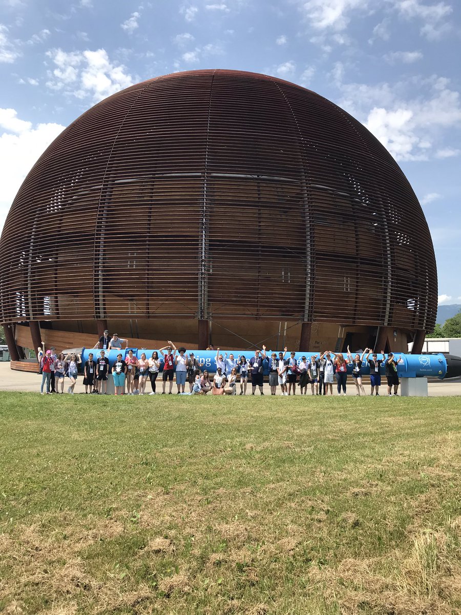 MissHancock91's tweet photo. Great day at @CERN today! @NHS_ScienceTrip #physics #trip https://t.co/dM21arwfYG
