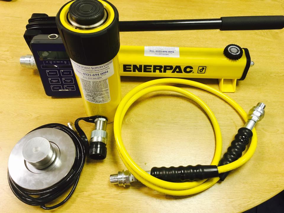 Happy #Tuesday!

We don't feel like we've shouted loud enough about this kit so tonight's the night!
Below is a #CBR / #Platetestingkit that we sold recently.
Not only do we sell this kit but we also #service it.
Like what you see?Give us a call on 01327 368020
#liftingequipment
