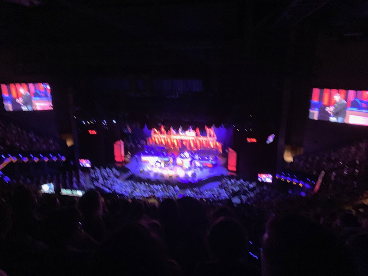 rev52's tweet image. At the Grand Ole Opry listening to Diamond Reo and Lee Greenwood!  Great show!