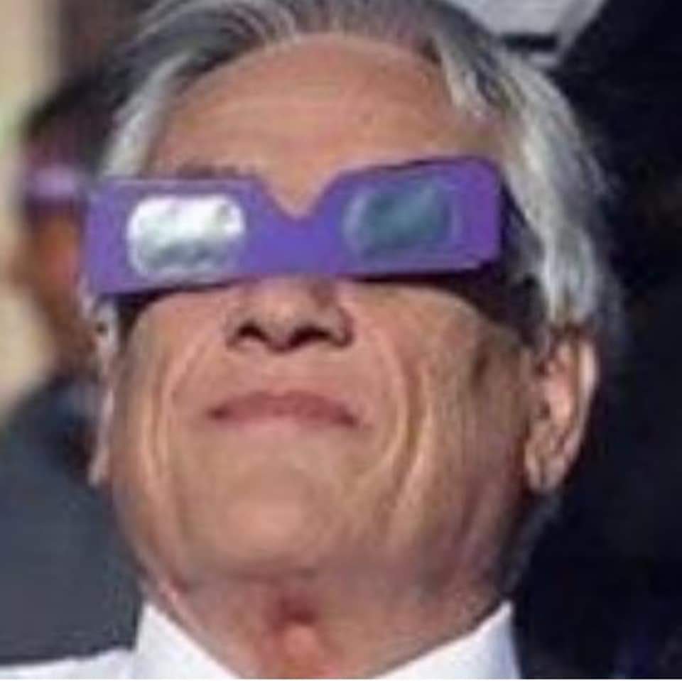 RonFarraRon's tweet photo. #ArgentinavsBrasil
#PartyChilensisFtEclipse
#Eclipse2019TVN
#EclipseTotal
#EclipseSolar2019
#EclipseSolarChile
#CopaAmerica
Piñera qliao ., q vergüenza csm https://t.co/6v6GQMTPO8