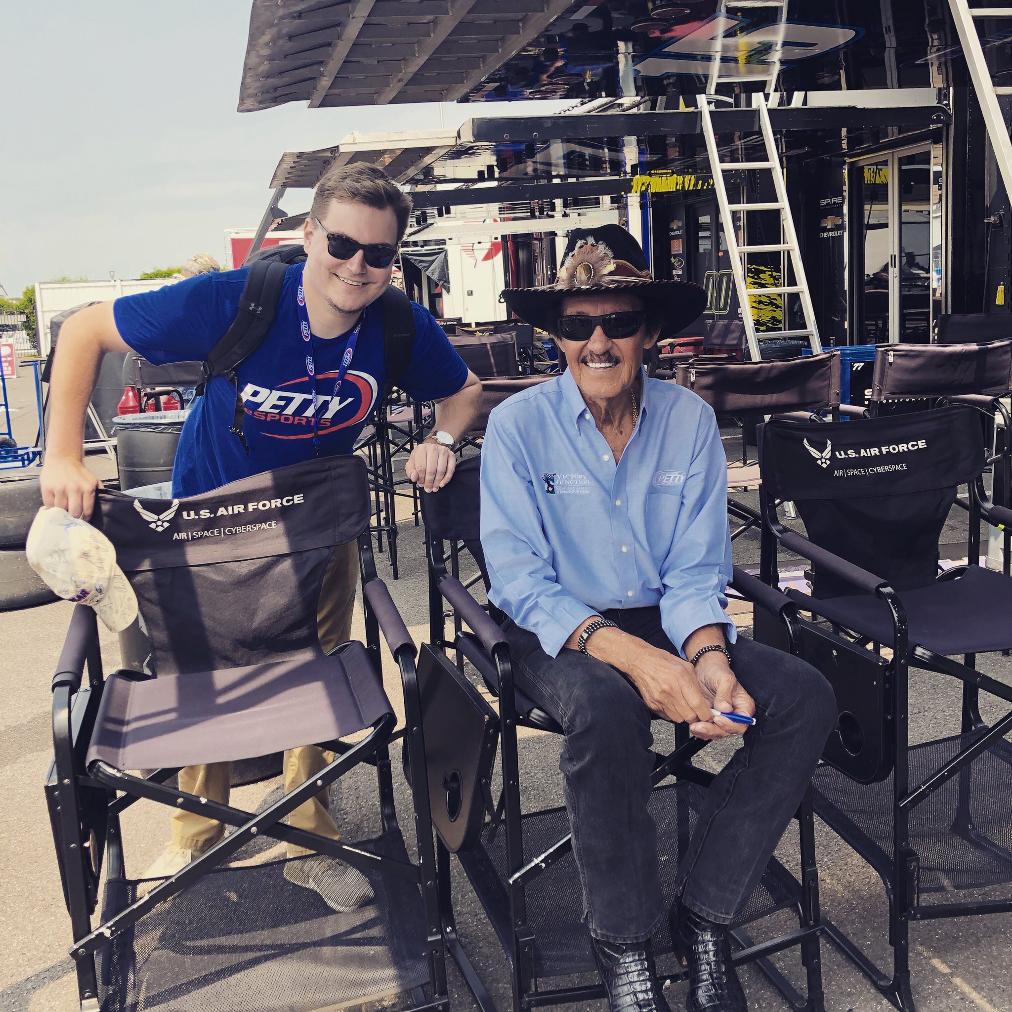 Happy 82nd Birthday to THE KING Richard Petty!!!!! 