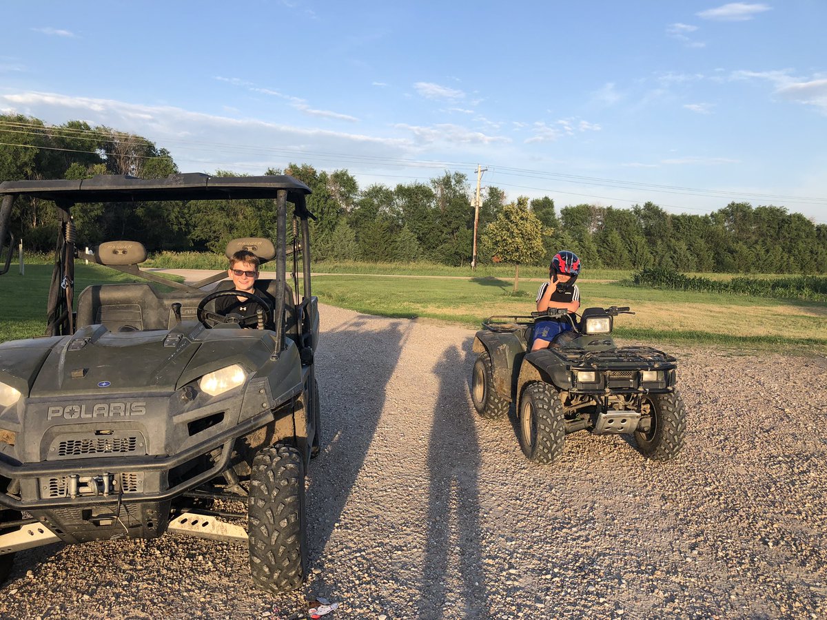 Heather39264595's tweet photo. Farm life #nethegoodlife https://t.co/HyZIKE6TKR