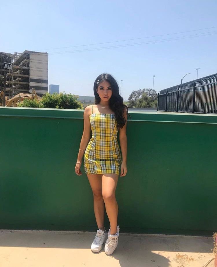 ThreadsMoney's tweet image. 6,7