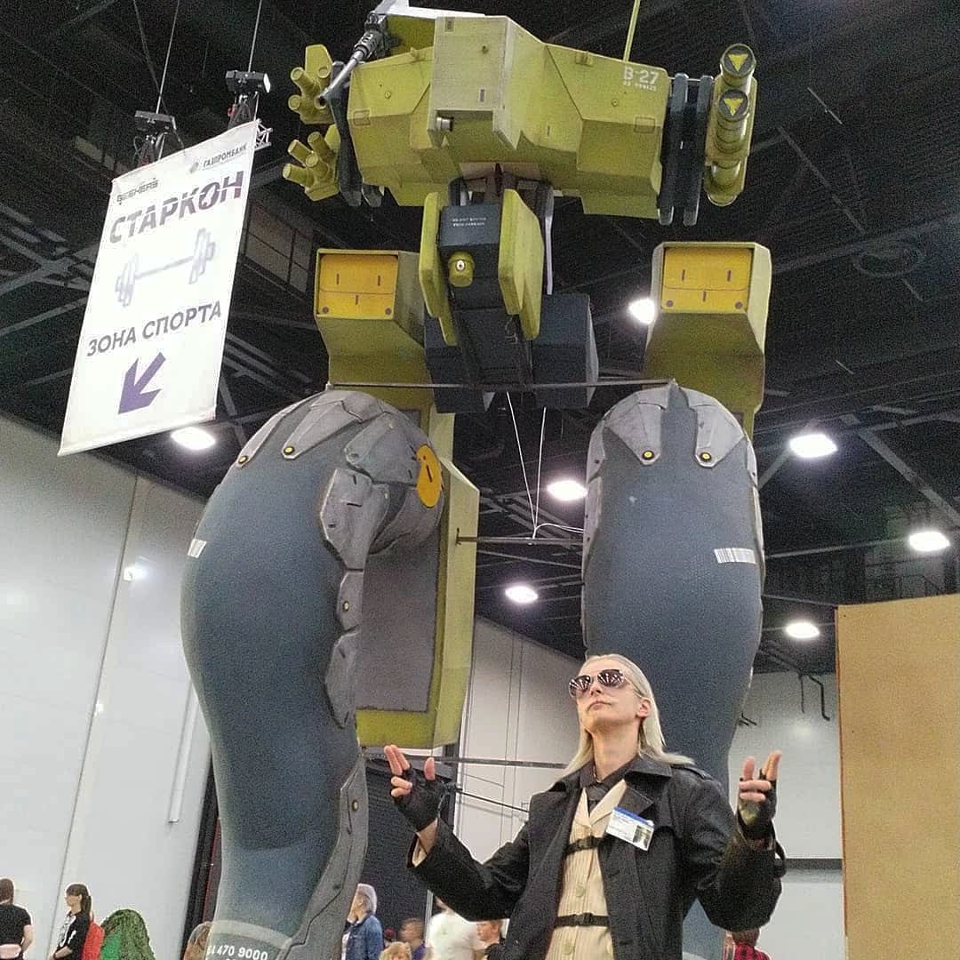 We made it! Dedicated to MGS4! Enjoy