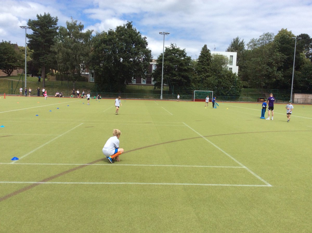 Well done to the Y4 cricket 🏏 team who were gallant runners up in today’s Worcestershire finals hosted at The Bromsgrove School. The children conducted themselves brilliantly representing Somers Park superbly.