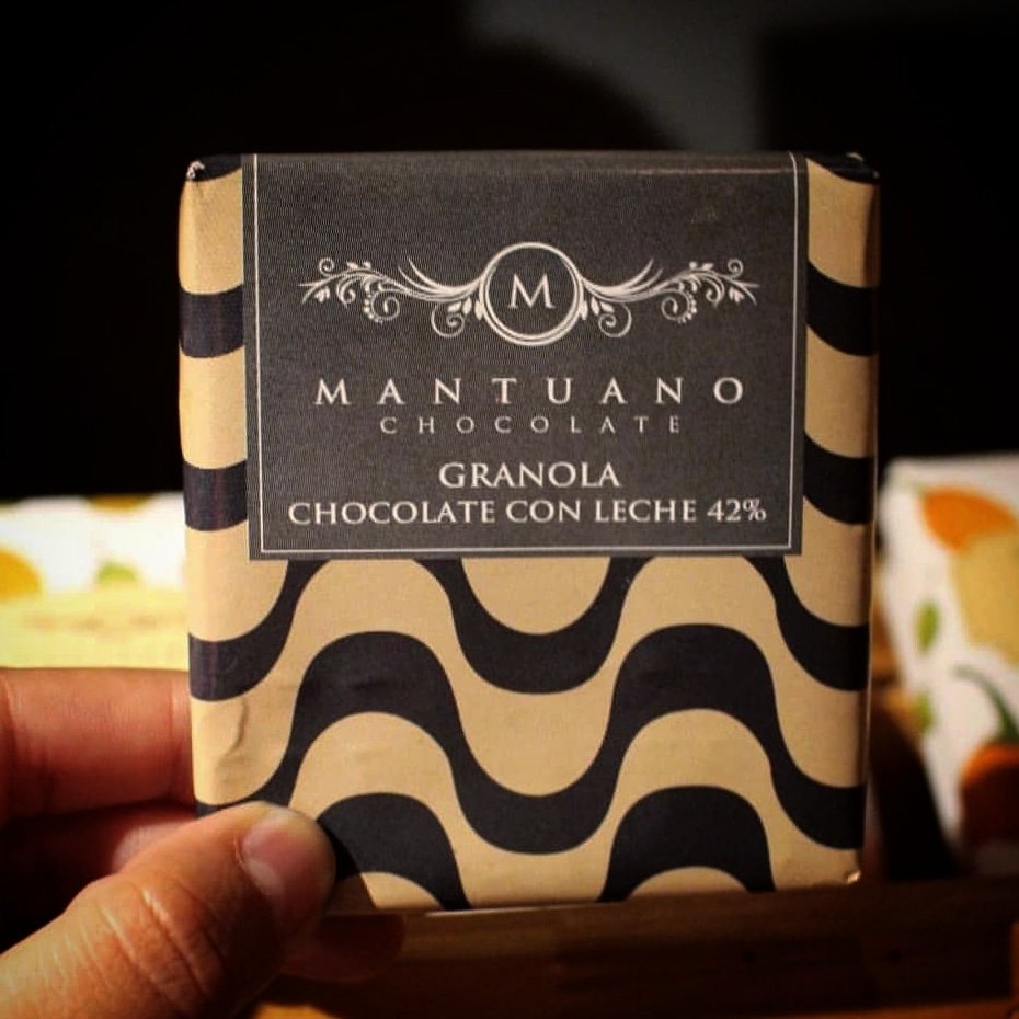 BodegonWiskeria's tweet photo. ¿Un chocolatico para endulzar la tarde? ¡Prueba los de @mantuanochoco!🍫 https://t.co/CALXJ9Cab2