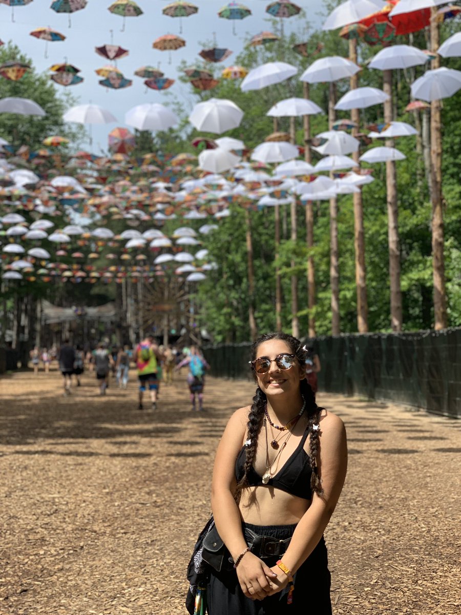 nastasyapal's tweet photo. Electric Forest, you stole my heart 🖤🦋⚡️🌲 https://t.co/737BuDhKHx