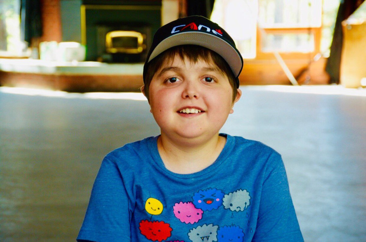 ShawClassic's tweet photo. Easter Seals Camp Horizon provides equal opportunity for children just like Hugo to enjoy camp throughout the year regardless of their circumstances. Help support this amazing cause by donating today through Shaw Birdies for Kids presented by AltaLink! #KidsofAlberta https://t.co/kfkBeLCSWp